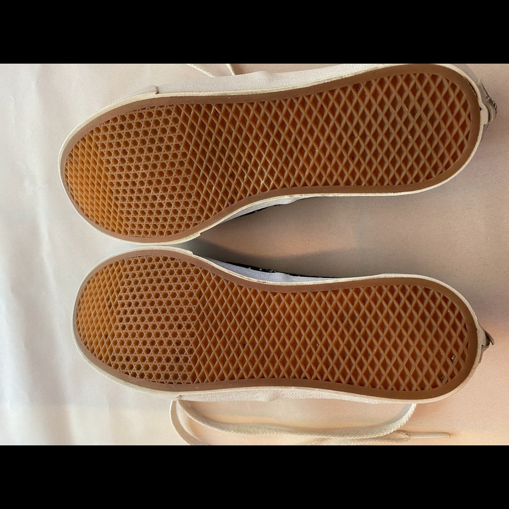 Vans  ✨🖤🤍 💫 - Picture 5 of 7